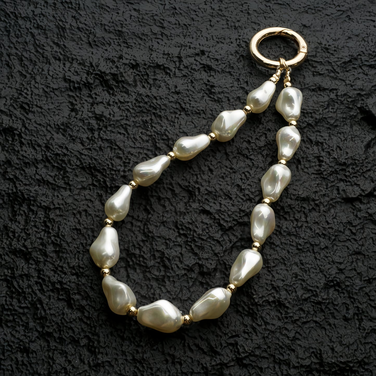 Baroque Pearl Beaded Phone Wrist Strap Irregular Pearl Beaded Lanyard Phone Chain Wristlet Strap Bracelet (Pear Shaped)